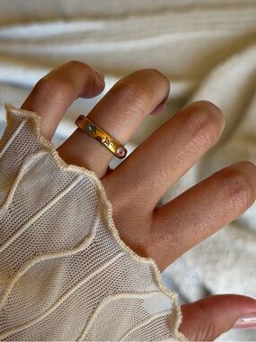 Gold Star & Gem Accent Ring - Women's Gold Tone Ring